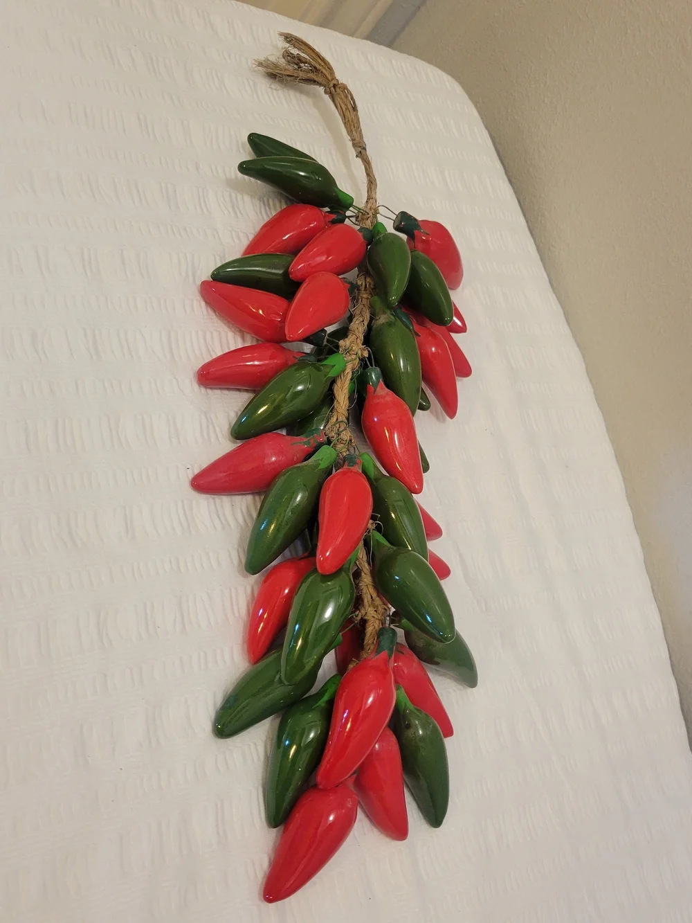 Ceramic Decorative Red & Green Chili Pepper Hanging Garland - Home Holiday